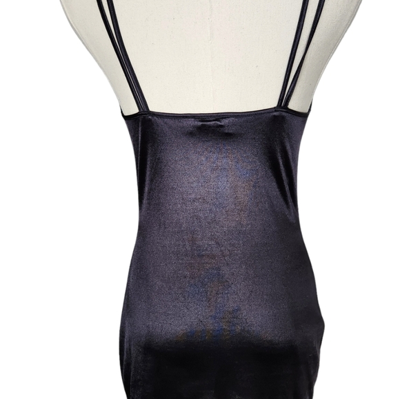 Vintage French Maid Exclusively for Eaton's silky lace chemise - Picture 8 of 9